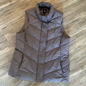 Gap Puffy Vest
